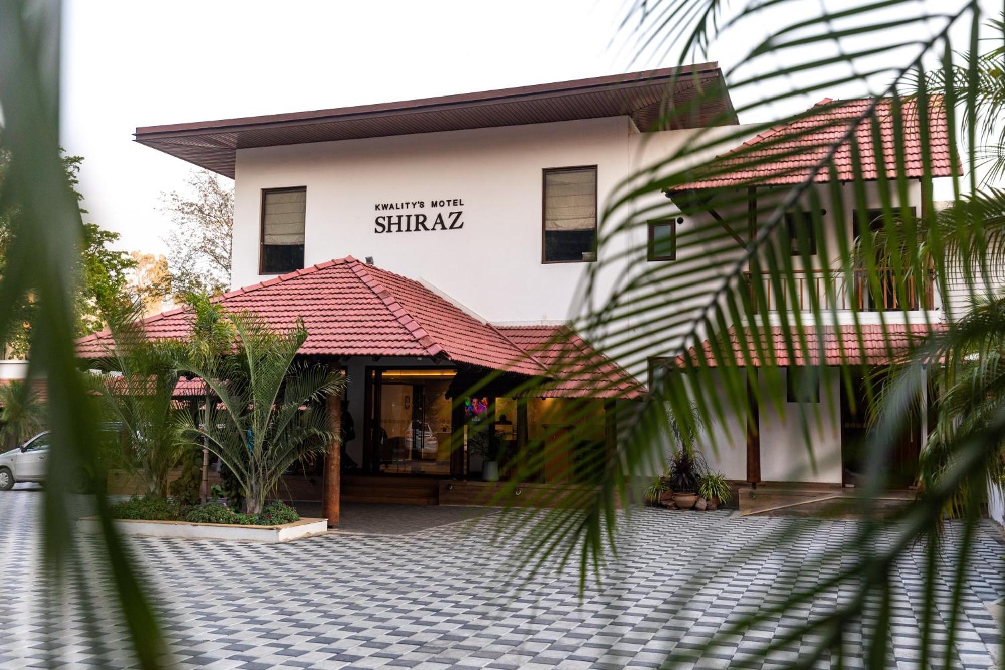 Kwality'S Motel Shiraz Бхопал Экстерьер фото